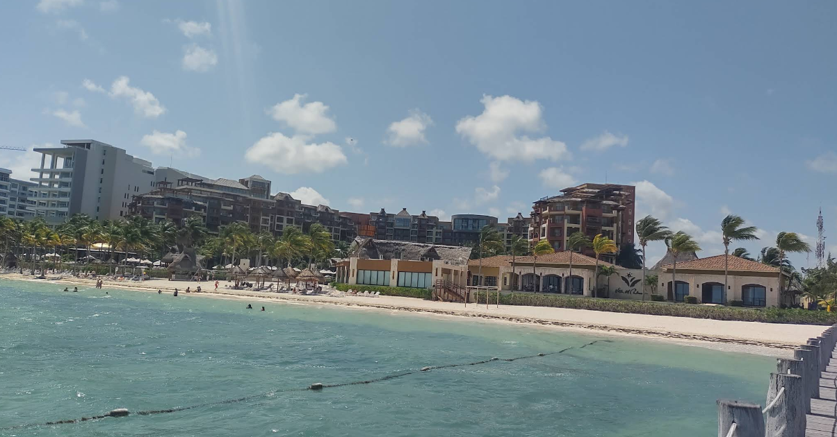 Experience the Best of Hospitality at Hostel Punta Sam